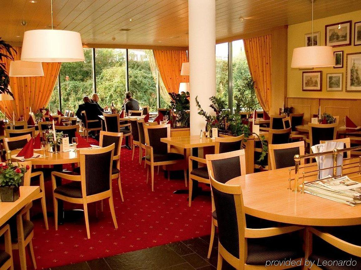 Bastion Hotel Heerlen Restaurant bilde